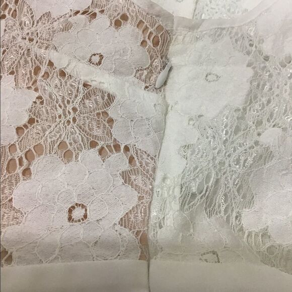 Chelsea28 White Embroidered Lace Midi Dress New Without Tag Size Medium - Picture 7 of 13